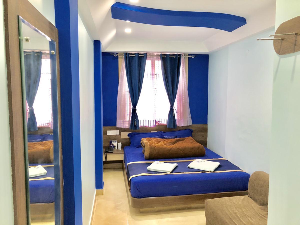 Hotel Landmark Ооти Екстериор снимка