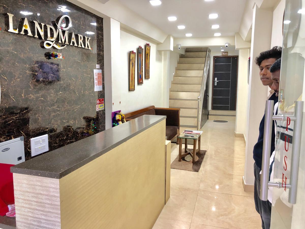 Hotel Landmark Ооти Екстериор снимка