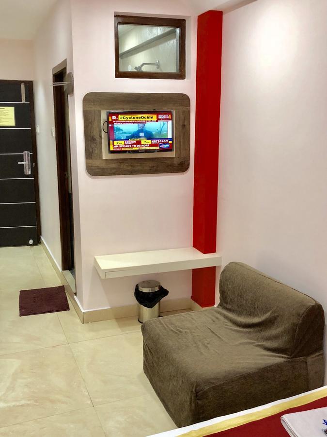 Hotel Landmark Ооти Екстериор снимка